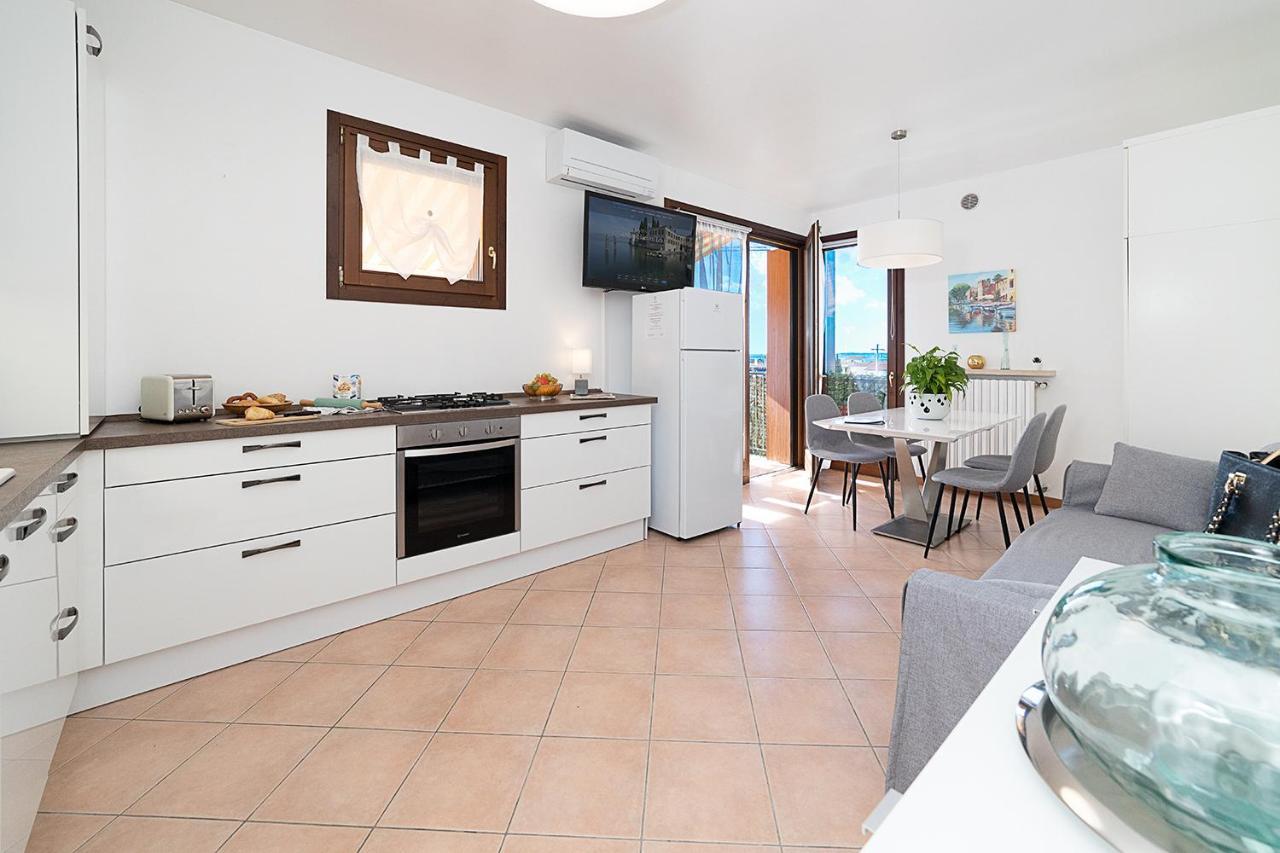 Apartment Blanco - Regarda Travel Lazise Luaran gambar