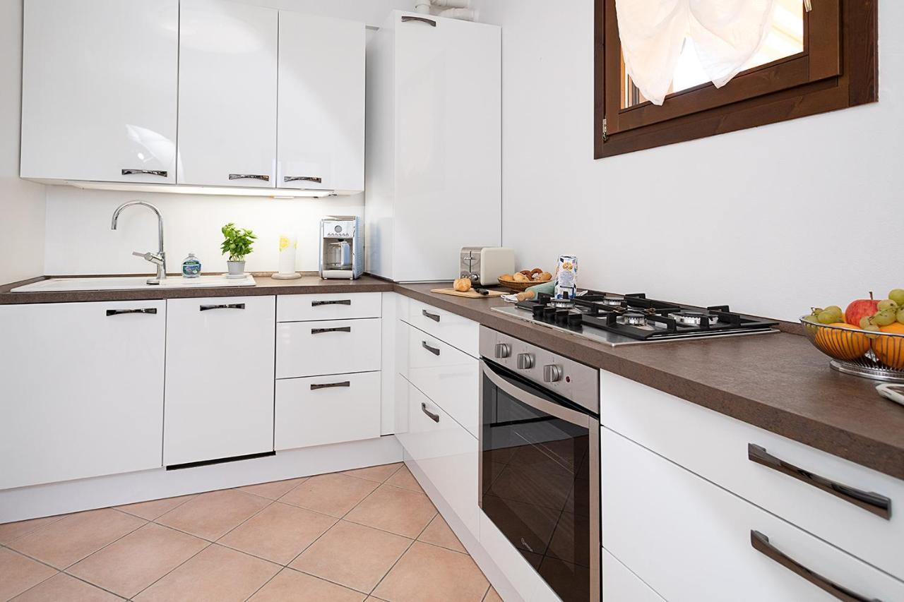 Apartment Blanco - Regarda Travel Lazise Luaran gambar