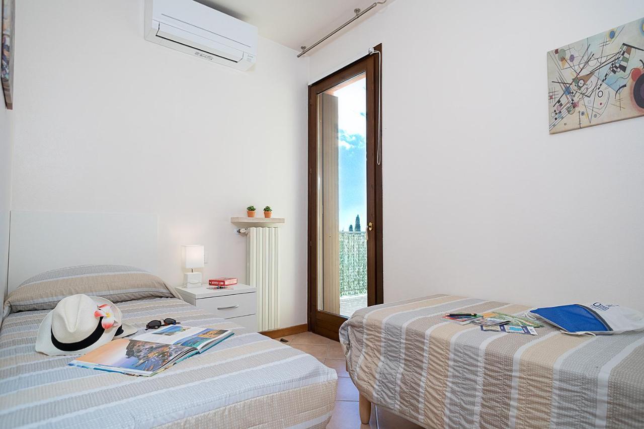 Apartment Blanco - Regarda Travel Lazise Luaran gambar