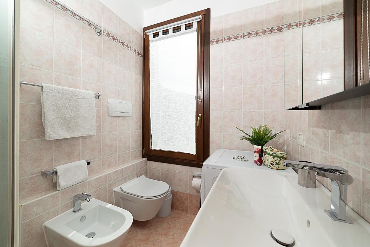 Apartment Blanco - Regarda Travel Lazise Luaran gambar